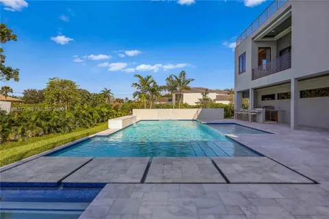 $7,500,000 | 2311 Southwest 108th Terrace, Davie, FL 33324
