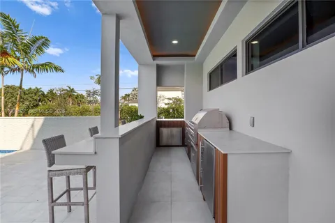 $7,500,000 | 2311 Southwest 108th Terrace, Davie, FL 33324