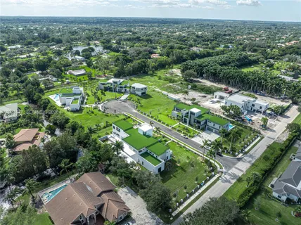 $7,500,000 | 2311 Southwest 108th Terrace, Davie, FL 33324