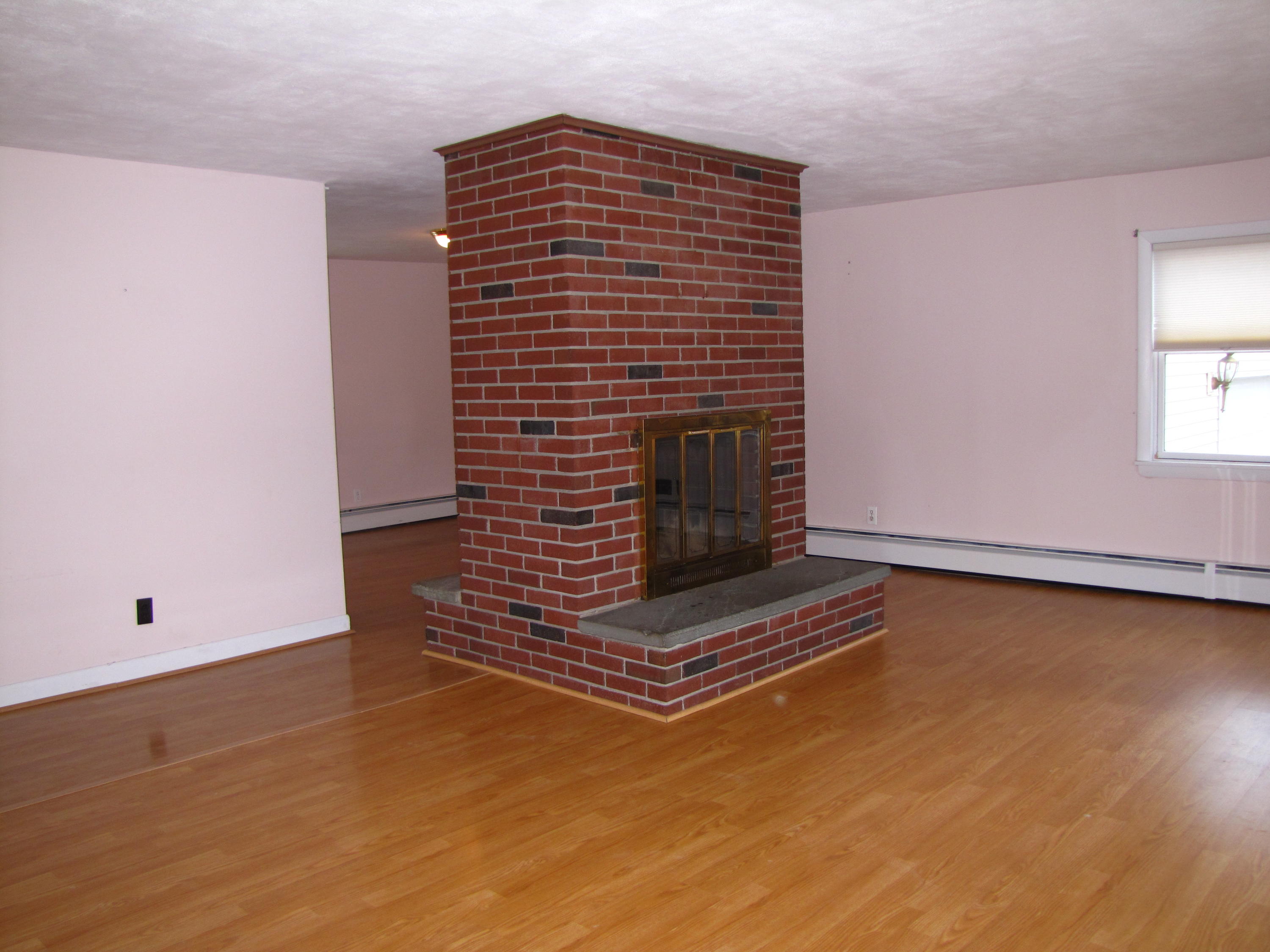 28 New Road Arundel, ME 04046 - Photo 13 of 41 IMG_0066