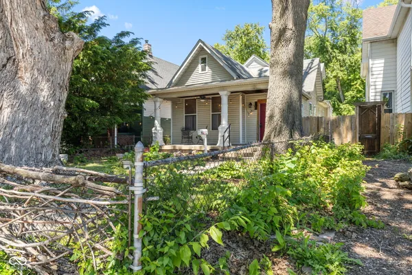 $2,400 | 1920 South Woodlawn Avenue, Indianapolis, IN 46203