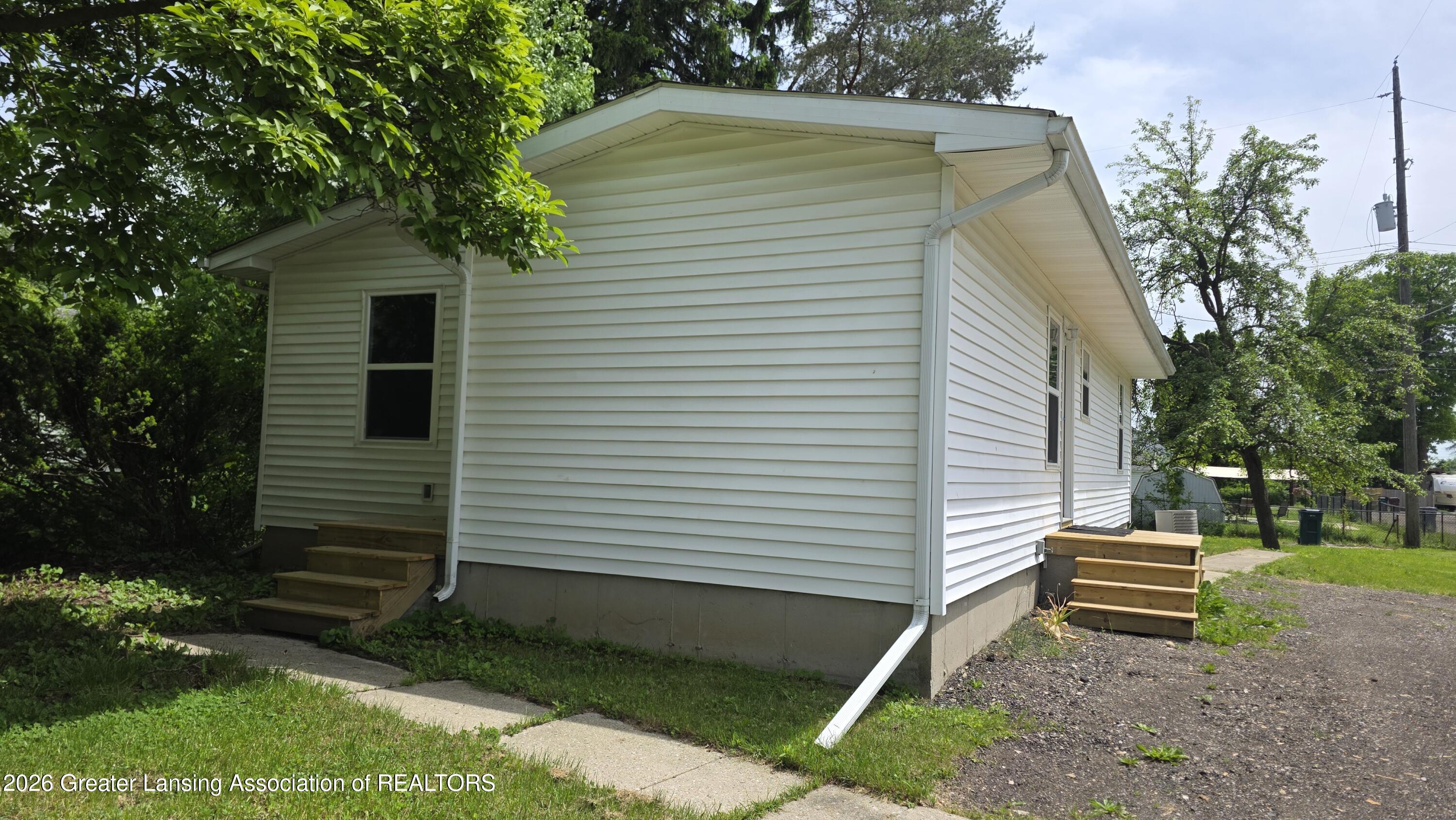 825 Dunlap Street Lansing, MI 48910 - Photo 32 of 32 20260526_145155