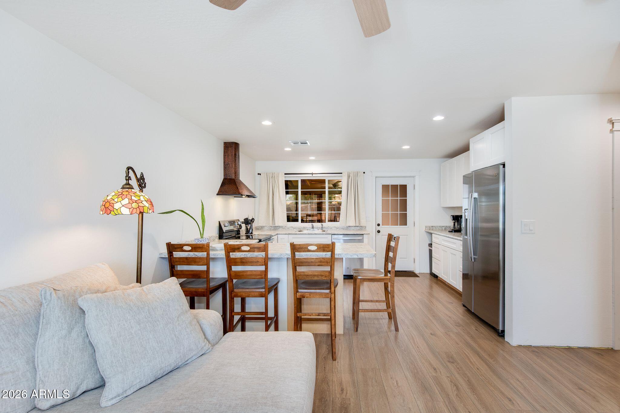 1131 West Romo Jones Street Tempe, AZ 85281 - Photo 8 of 26 11-Romo Jones