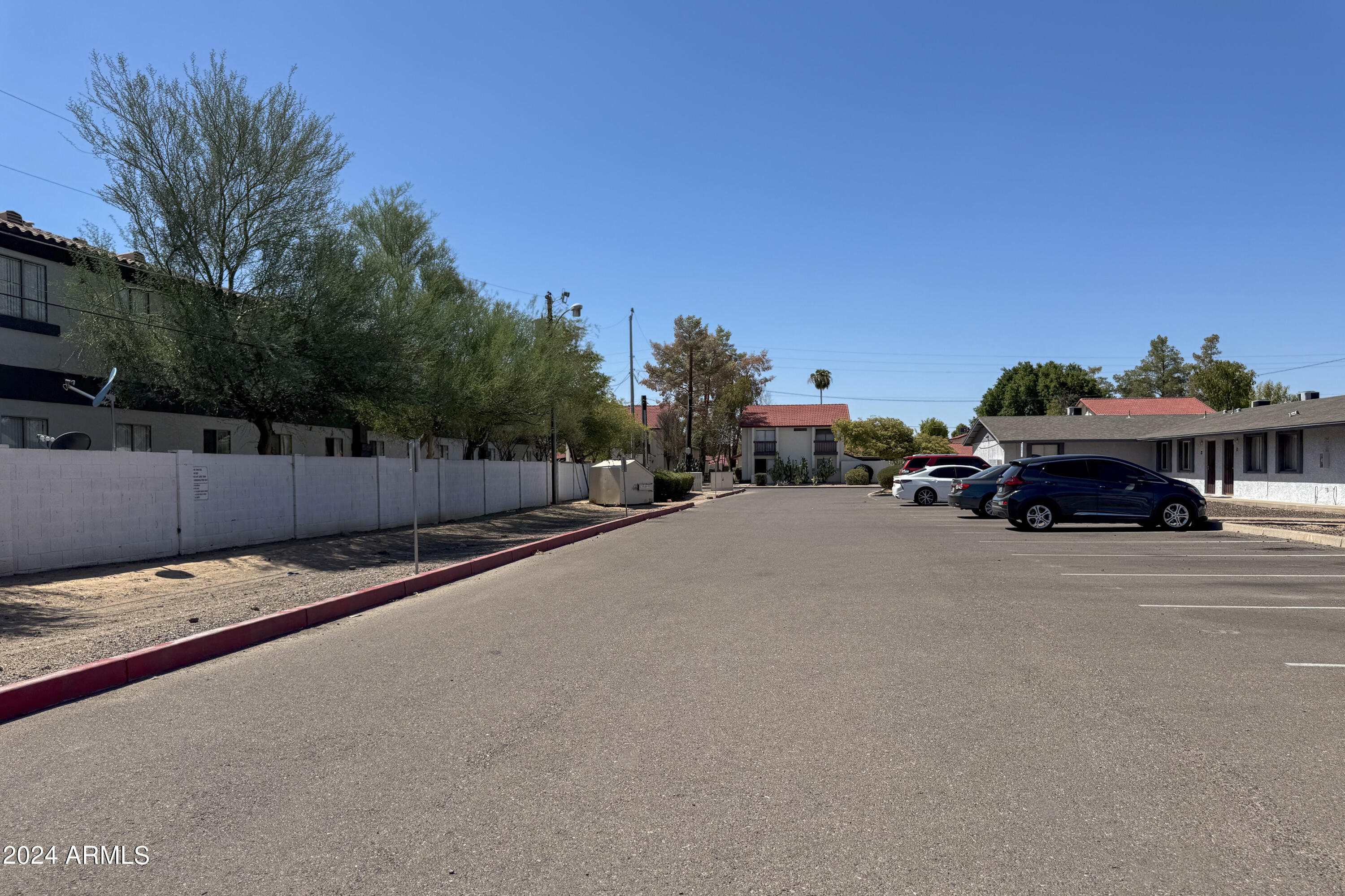 15605 North 29th Street, Unit 2 Phoenix, AZ 85032 - Photo 27 of 43 15605 EXT (14)