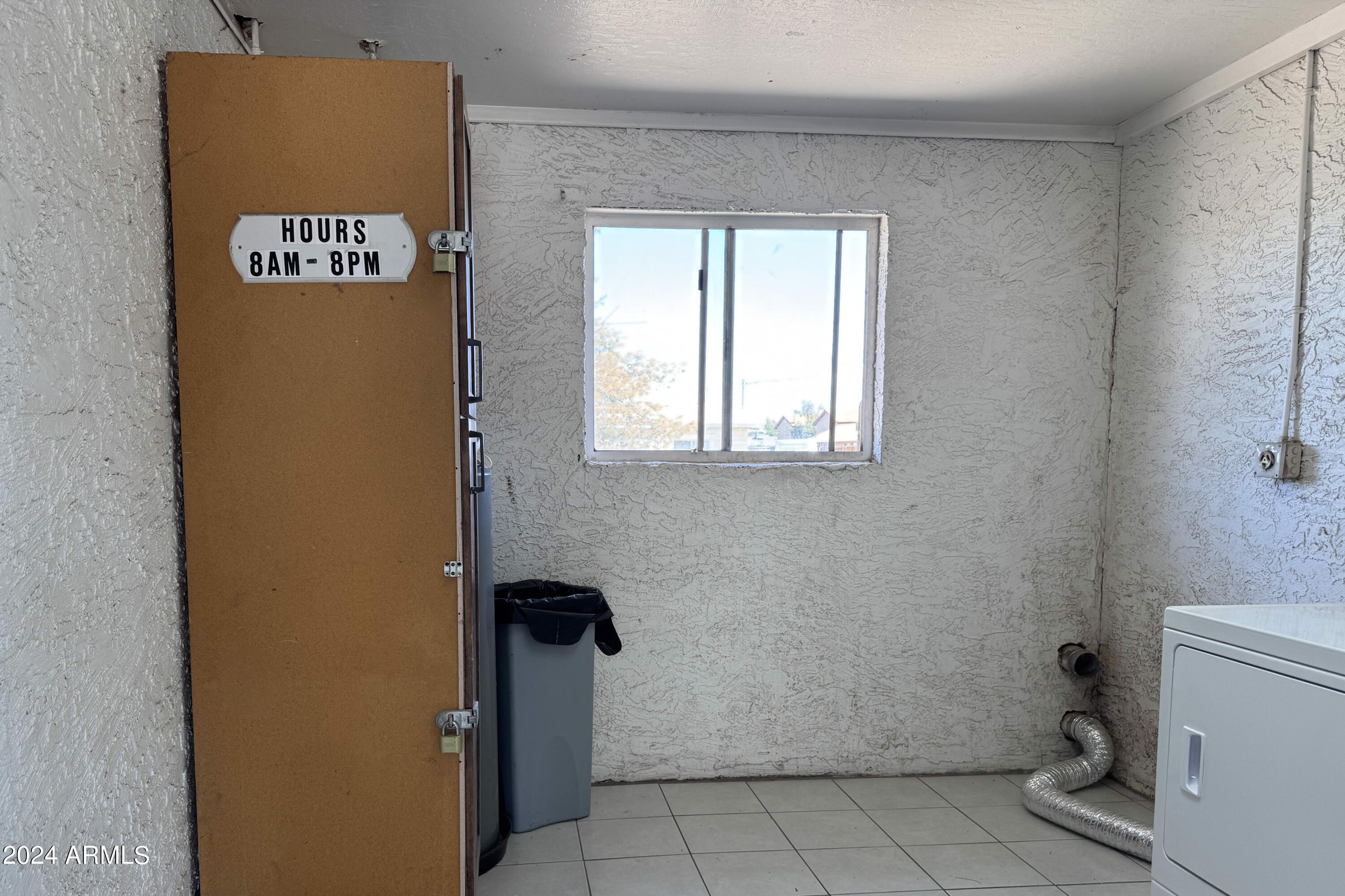 15605 North 29th Street, Unit 2 Phoenix, AZ 85032 - Photo 30 of 43 15605 EXT (17)