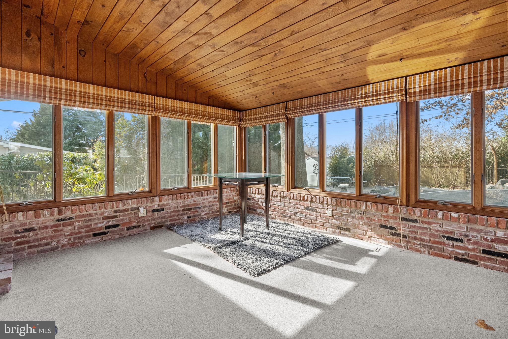 710 Middle Road Warminster, PA 18974 - Photo 19 of 33 Sunroom