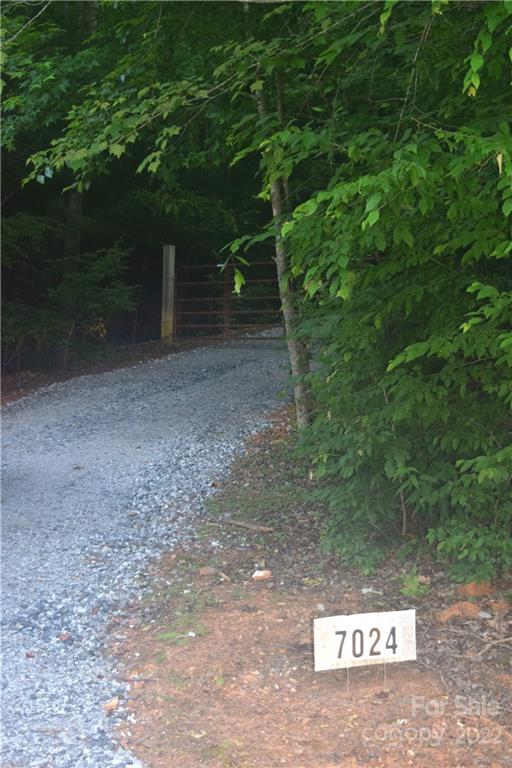 7024 Watershed Road Morganton, NC 28655 - Photo 4 of 19 Gallery Image 4
