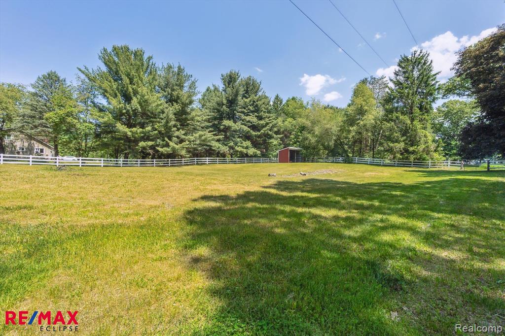 6345 Mack Road Howell, MI 48855 - Photo 39 of 54
