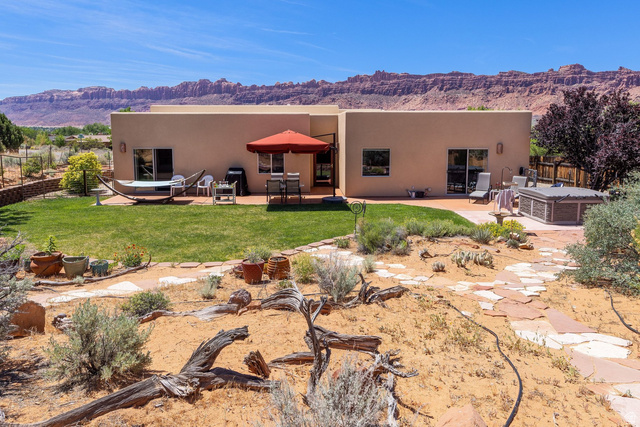 2154 Rio Verde Moab, UT 84532 - Photo 7 of 55