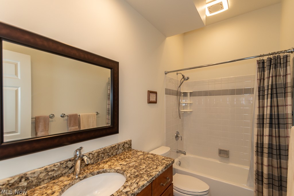 10915 Cedar Road Chesterland, OH 44026 - Photo 17 of 33