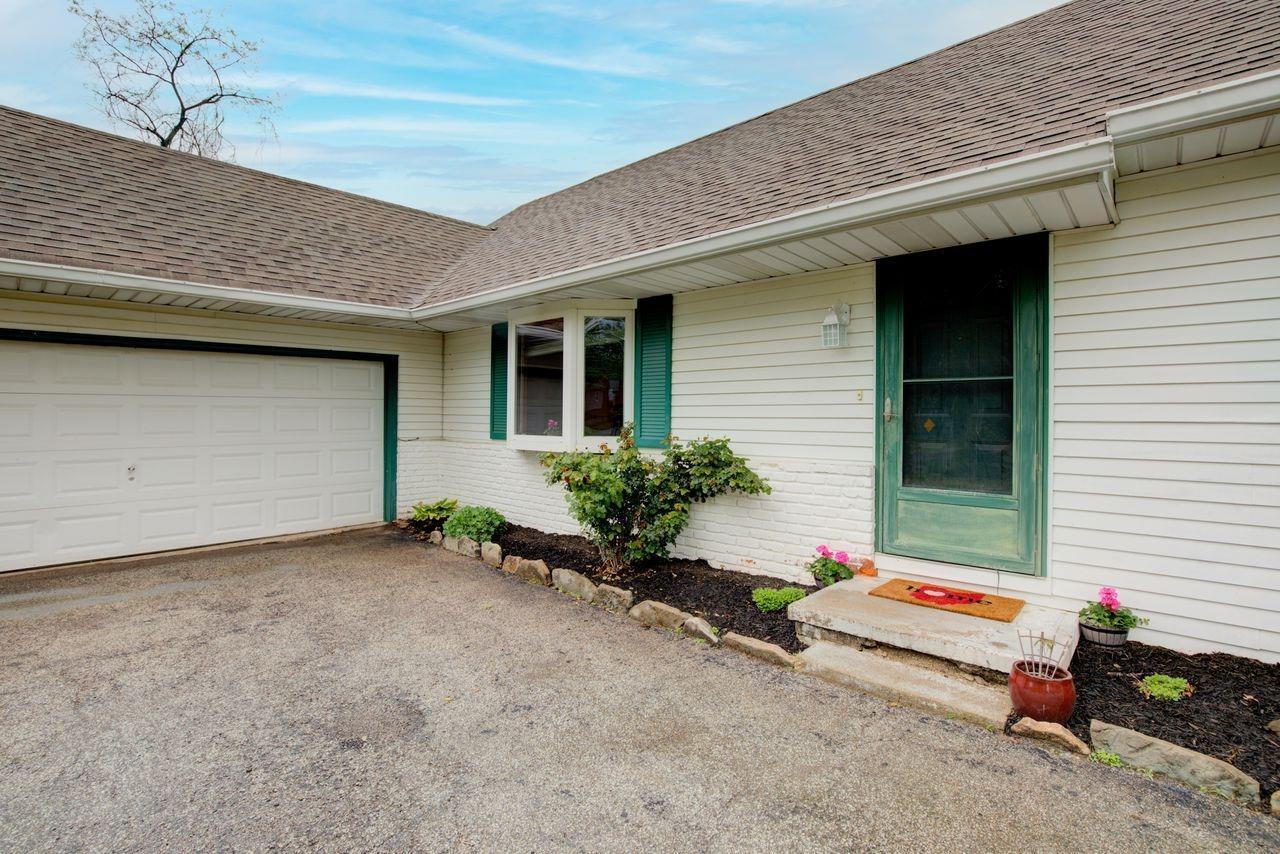1434 Lyons Road Amelia, OH 45102 - Photo 2 of 30 Gallery Image 2
