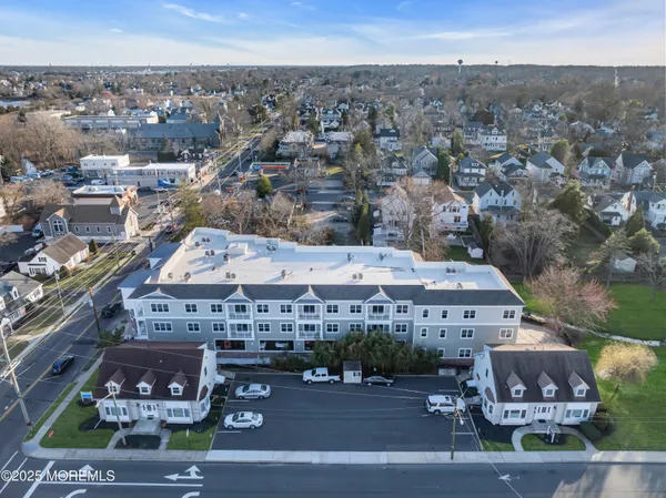 $3,250 | 33 Union Avenue, Unit 309, Manasquan, NJ 08736