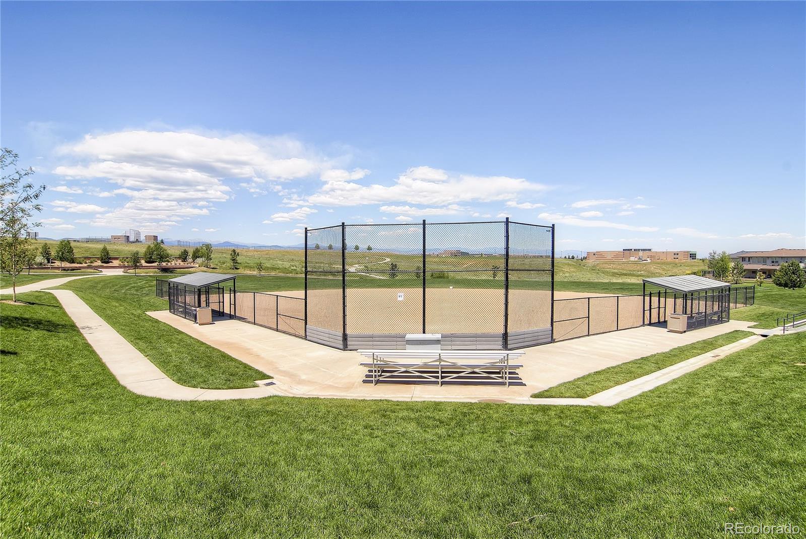1505 Spring Water Way Highlands Ranch, CO 80129 - Photo 29 of 35