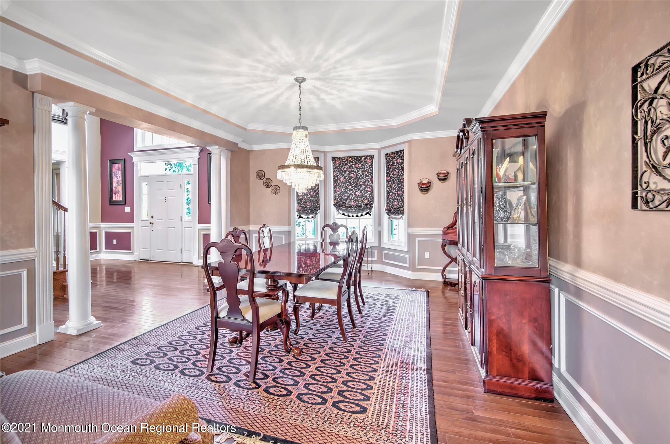 55 Rutledge Road Marlboro, NJ 07746 - Photo 13 of 51 13-DINING ROOM