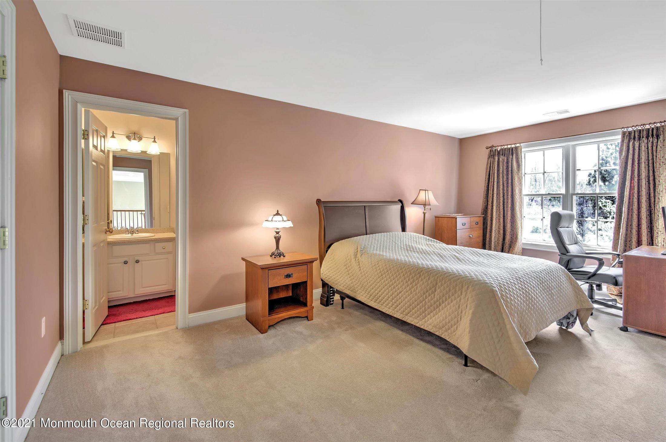 55 Rutledge Road Marlboro, NJ 07746 - Photo 37 of 51 37-PRINCESS SUITE