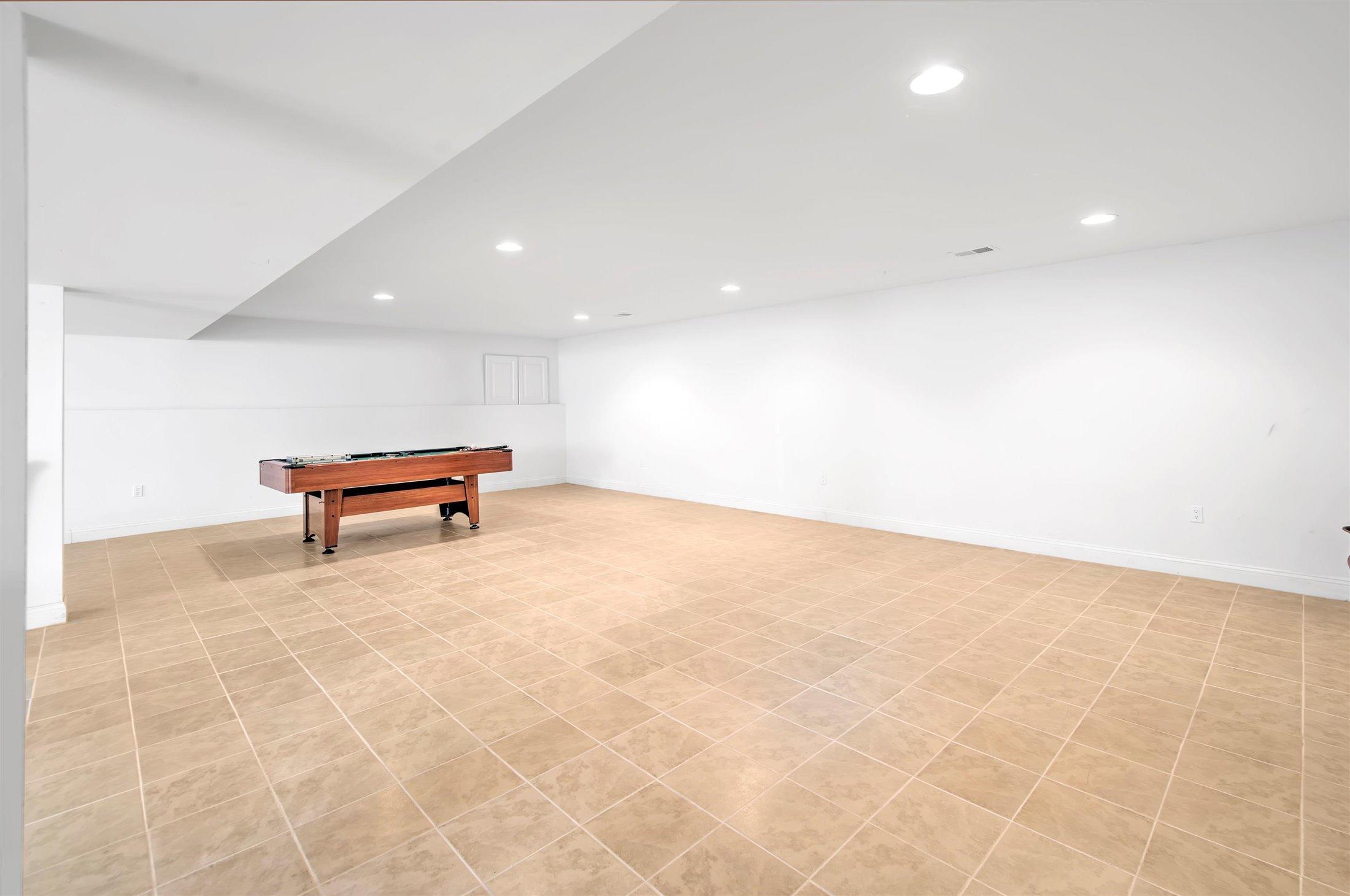 55 Rutledge Road Marlboro, NJ 07746 - Photo 41 of 51 41-FINISHED BASEMENT