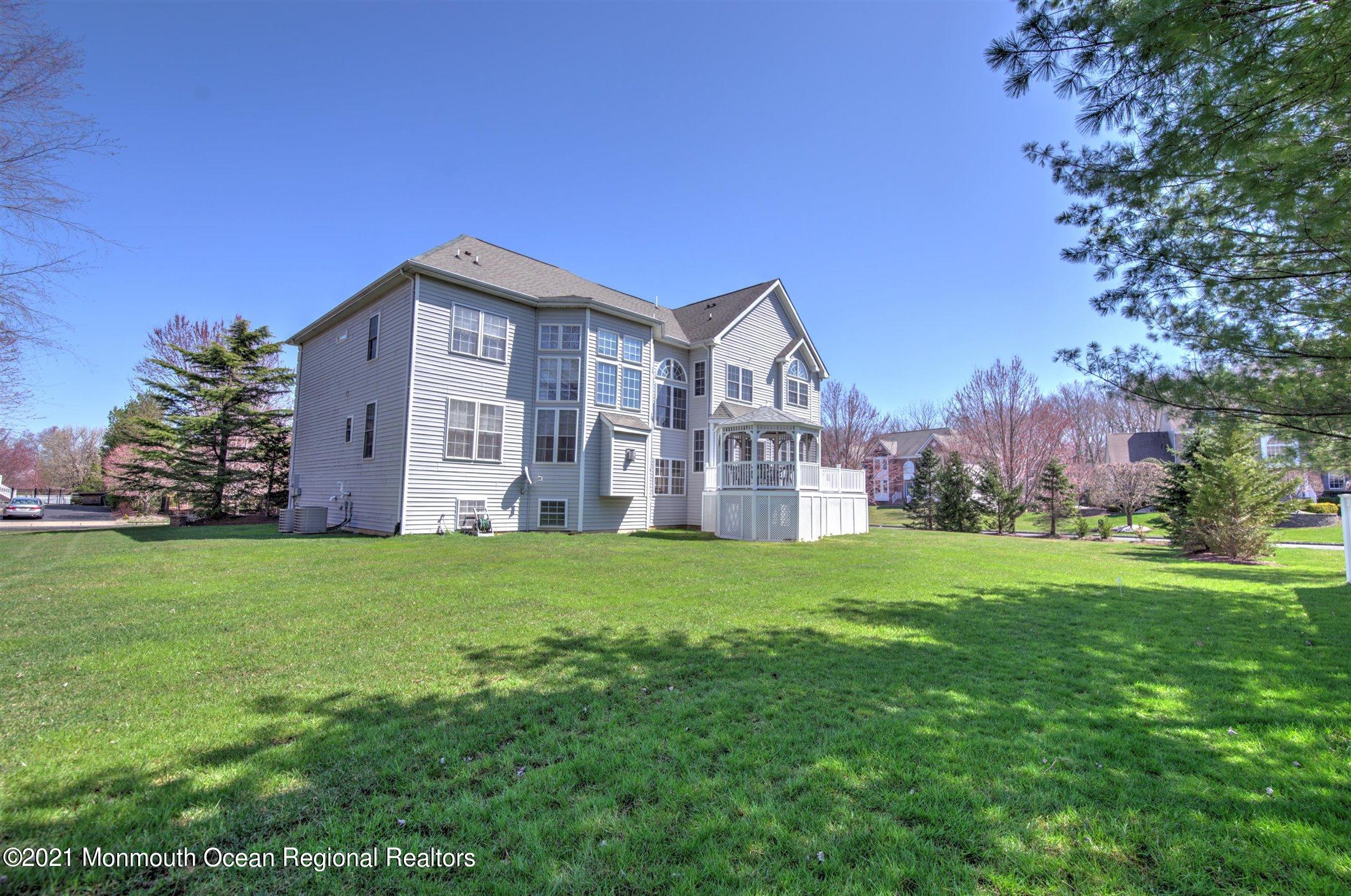 55 Rutledge Road Marlboro, NJ 07746 - Photo 49 of 51 49-BACK YARD