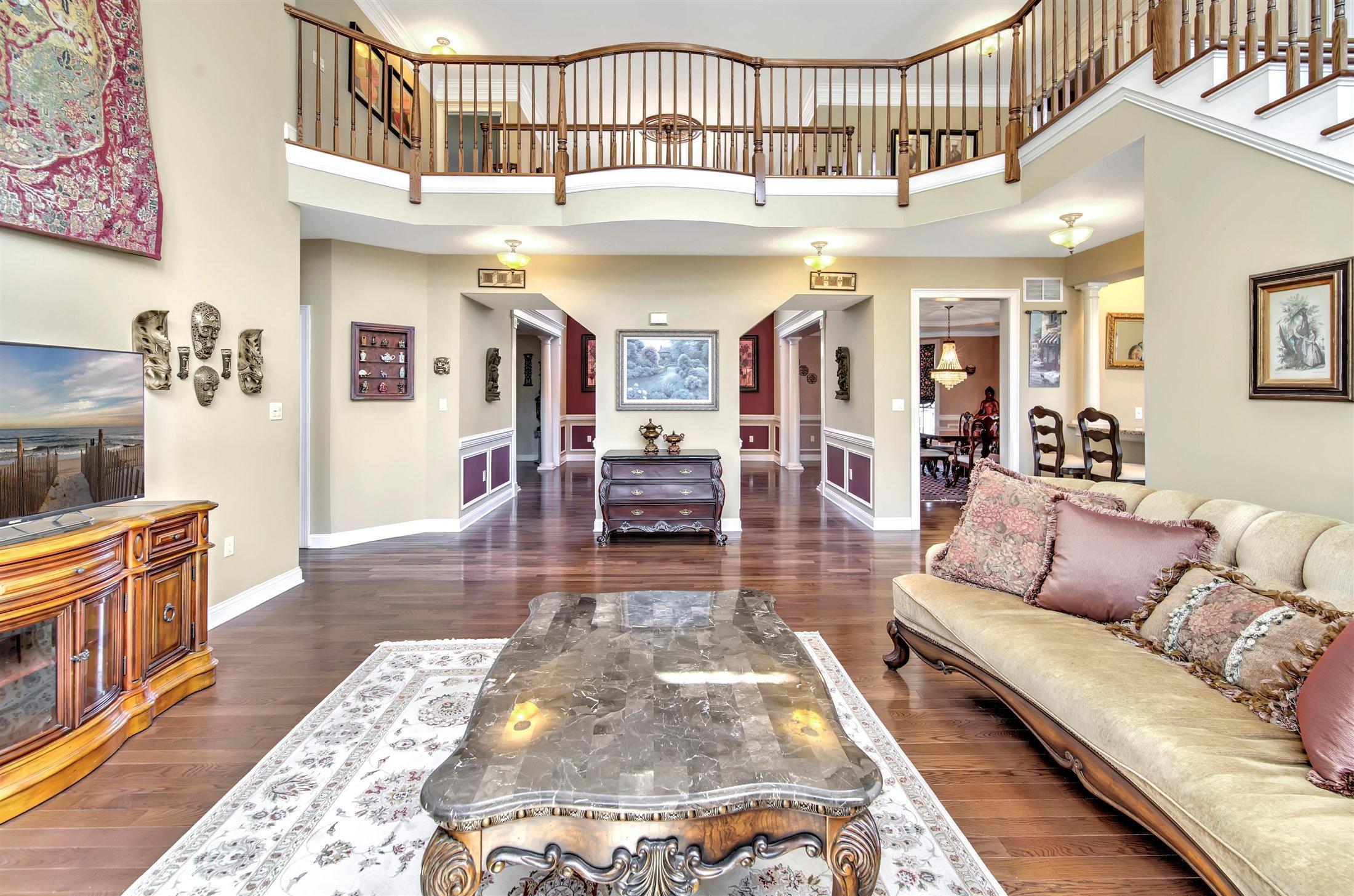 55 Rutledge Road Marlboro, NJ 07746 - Photo 8 of 51 08-FAMILY ROOM
