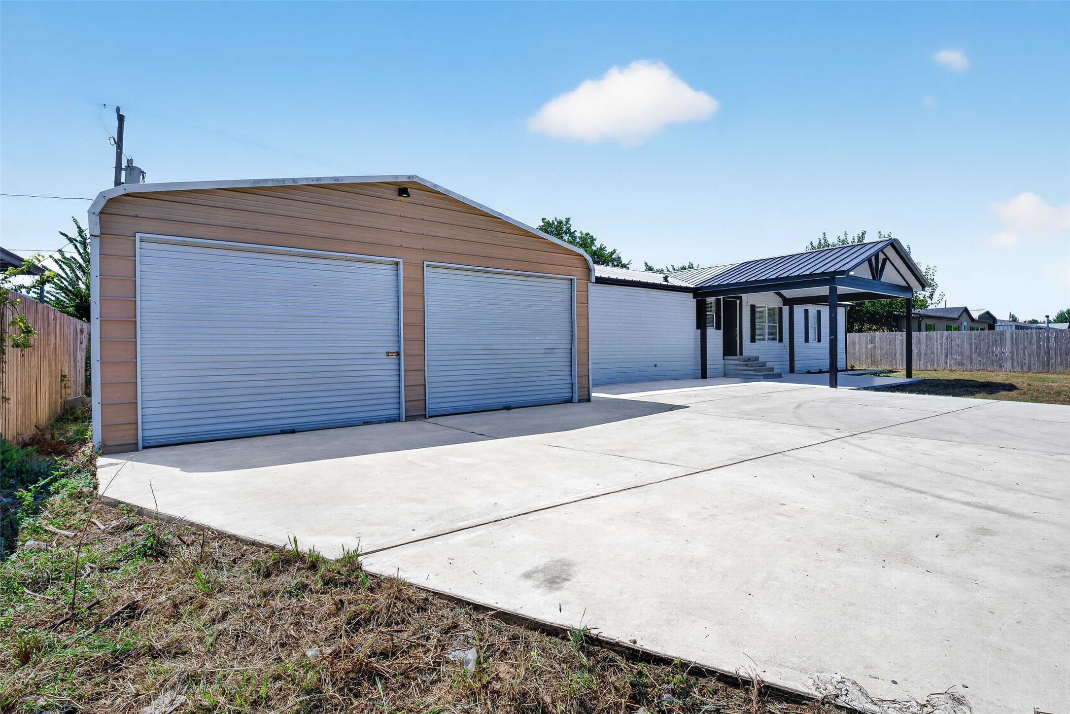 2426 North Battlebell Road Highlands, TX 77562 - Photo 7 of 50 Gallery Image 7