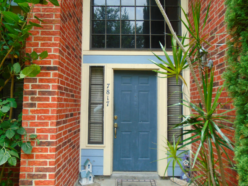 7817 Duchess Street Corpus Christi, TX 78413 - Photo 2 of 11 a house that has a plant in front of it