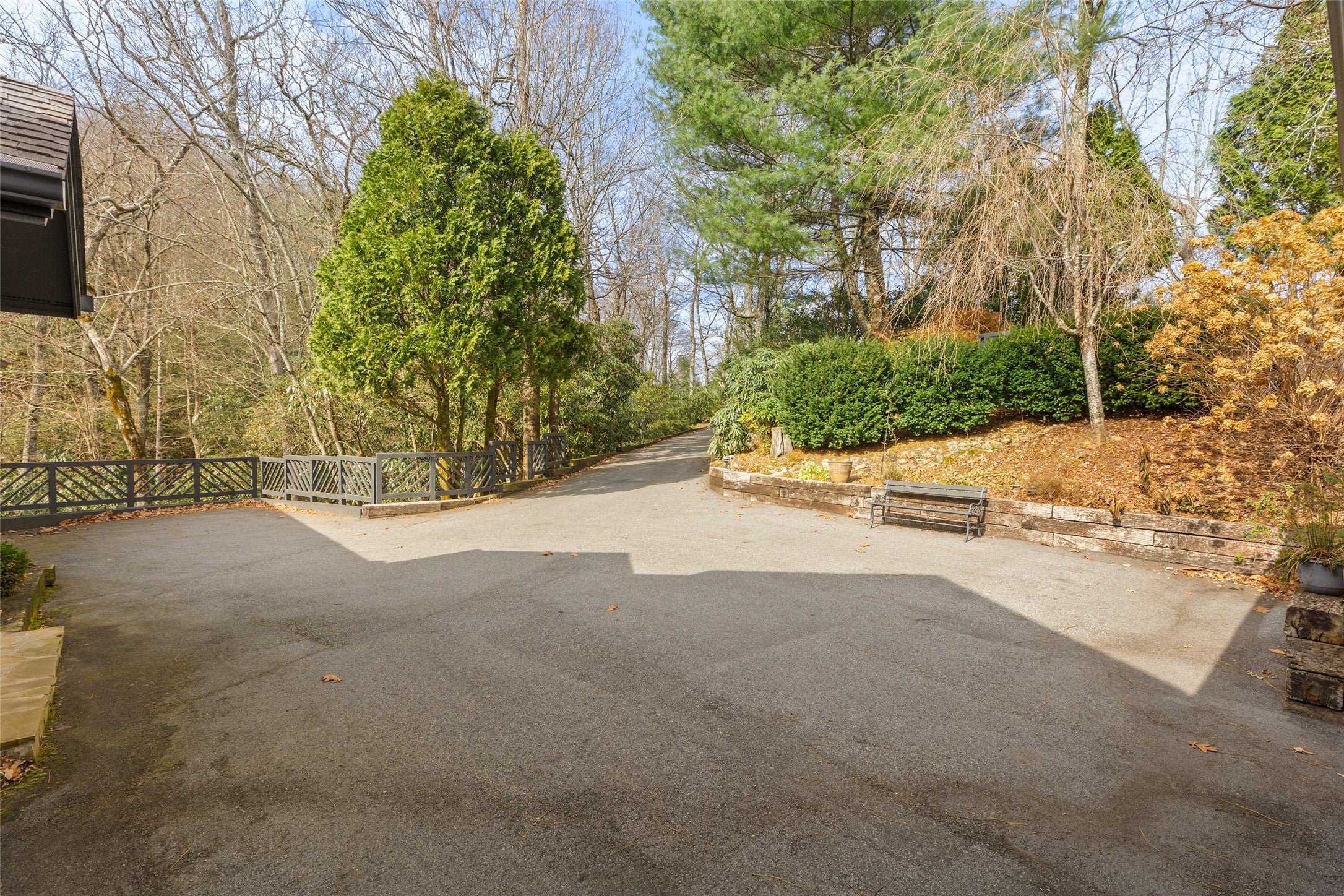 15 Bonnevista Road Highlands, NC 28741 - Photo 89 of 96 Ample Parking