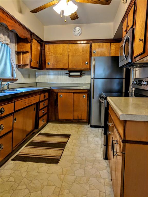 97 Rte 481 Fredericktown, PA 15333 - Photo 4 of 21 Gallery Image 4