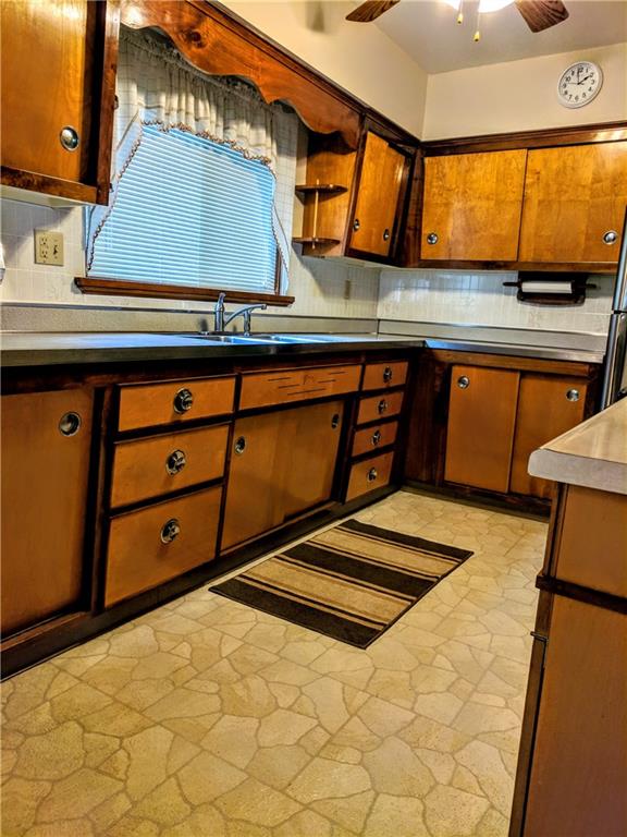 97 Rte 481 Fredericktown, PA 15333 - Photo 5 of 21 Gallery Image 5