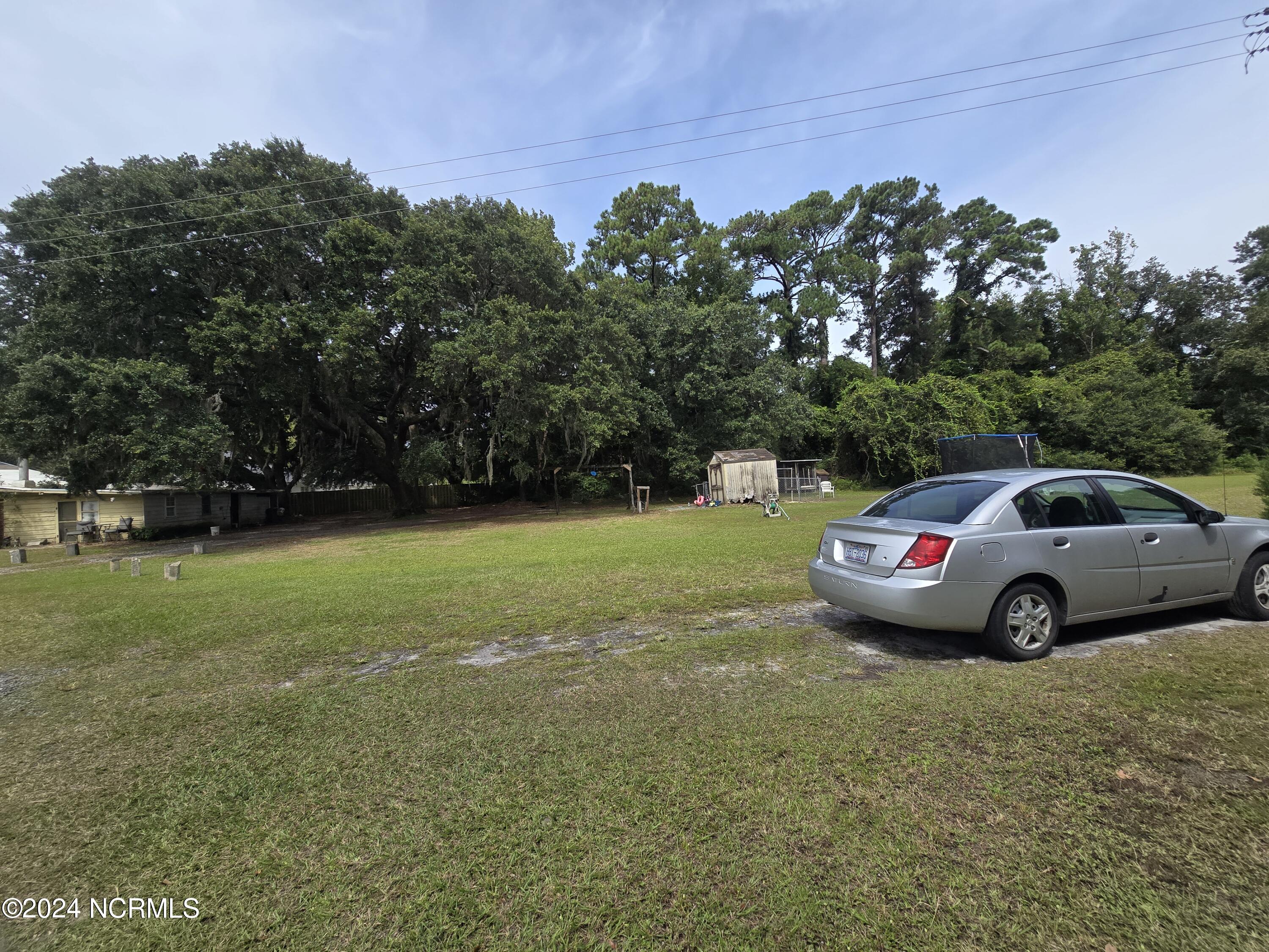 633 Piner Road Wilmington, NC 28409 - Photo 12 of 20 20240912_115640