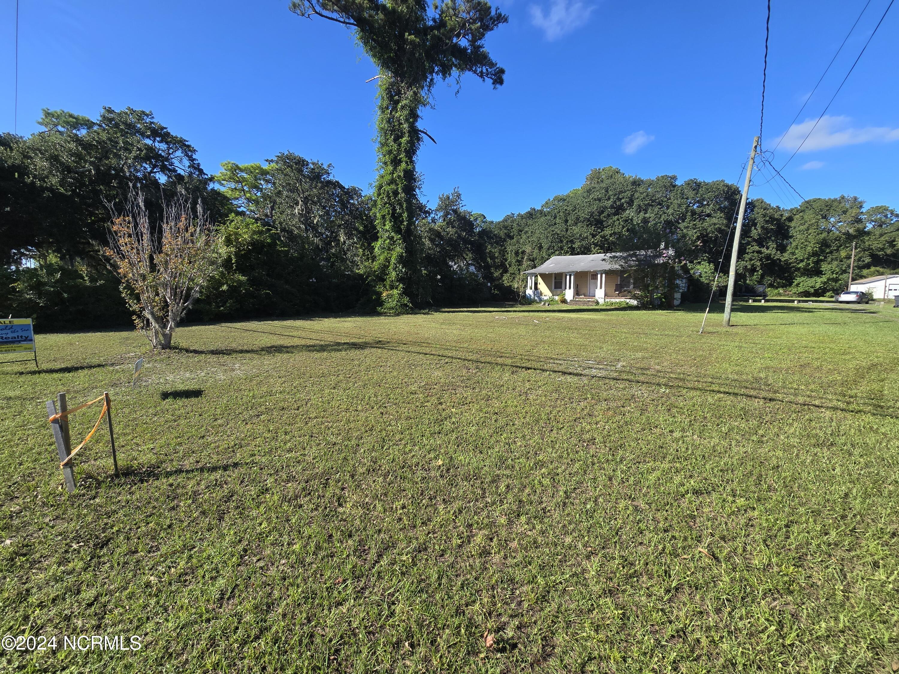 633 Piner Road Wilmington, NC 28409 - Photo 13 of 20 20240917_162647