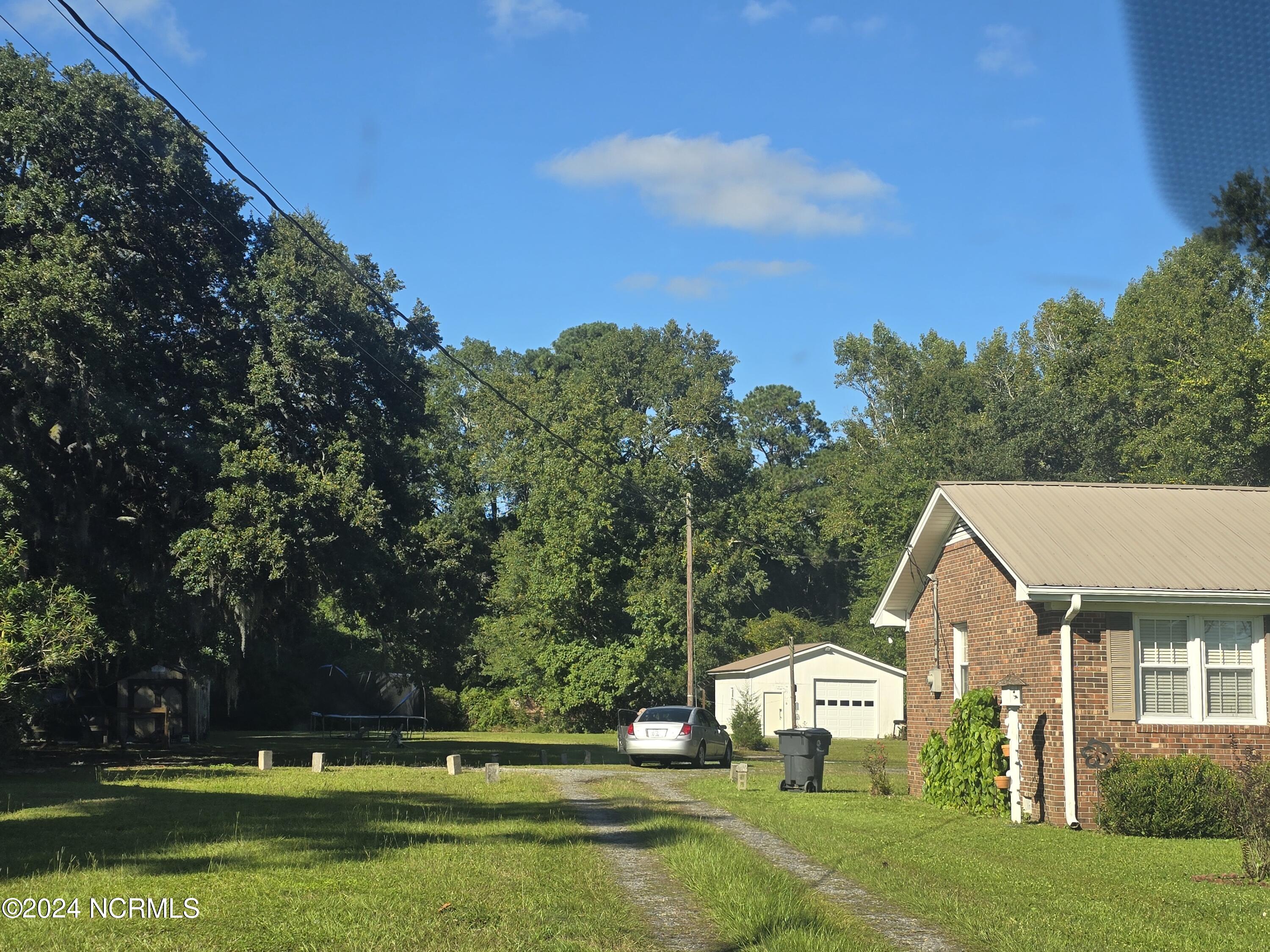 633 Piner Road Wilmington, NC 28409 - Photo 16 of 20 20240917_162835