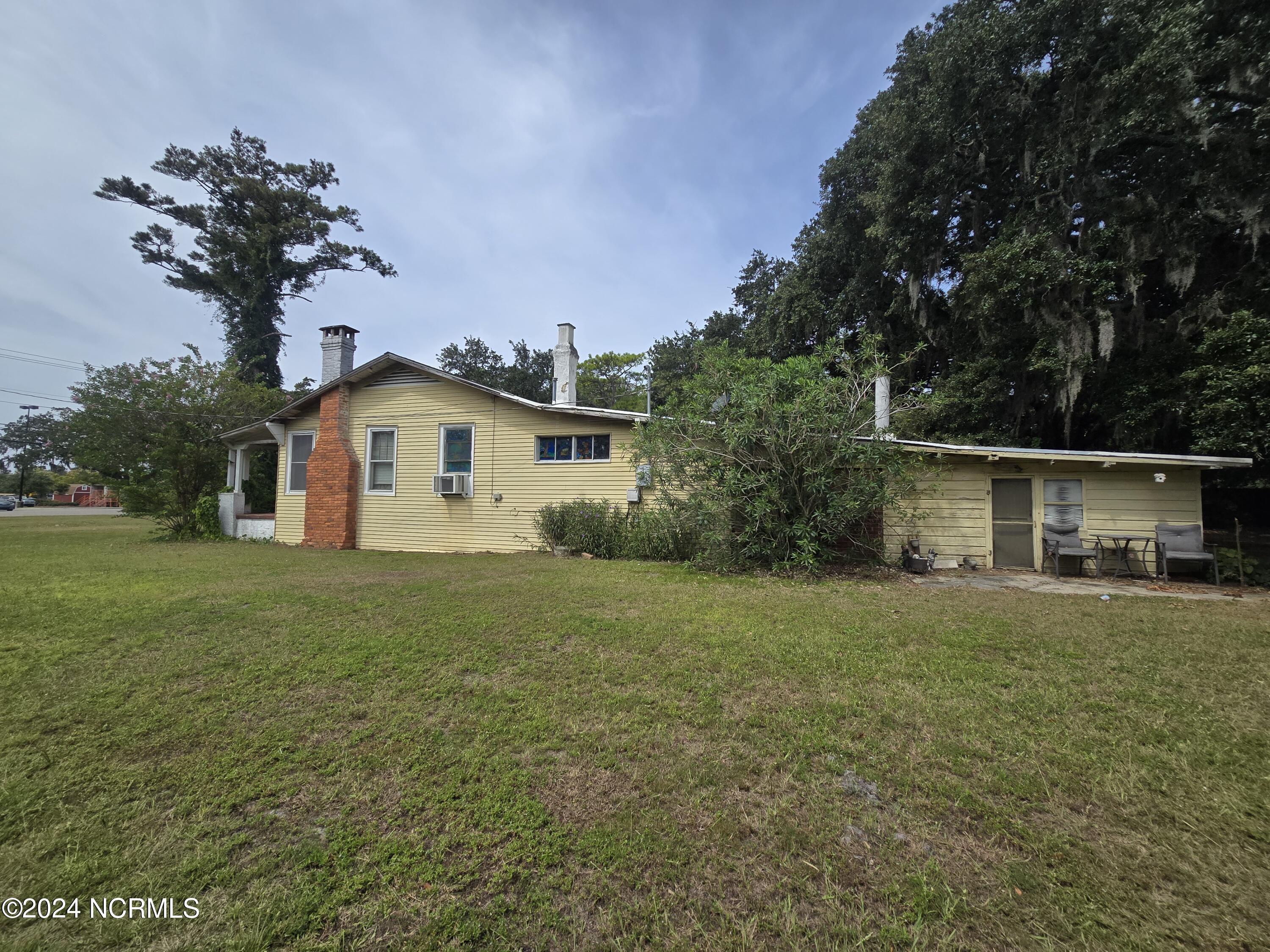 633 Piner Road Wilmington, NC 28409 - Photo 10 of 20 20240912_115603