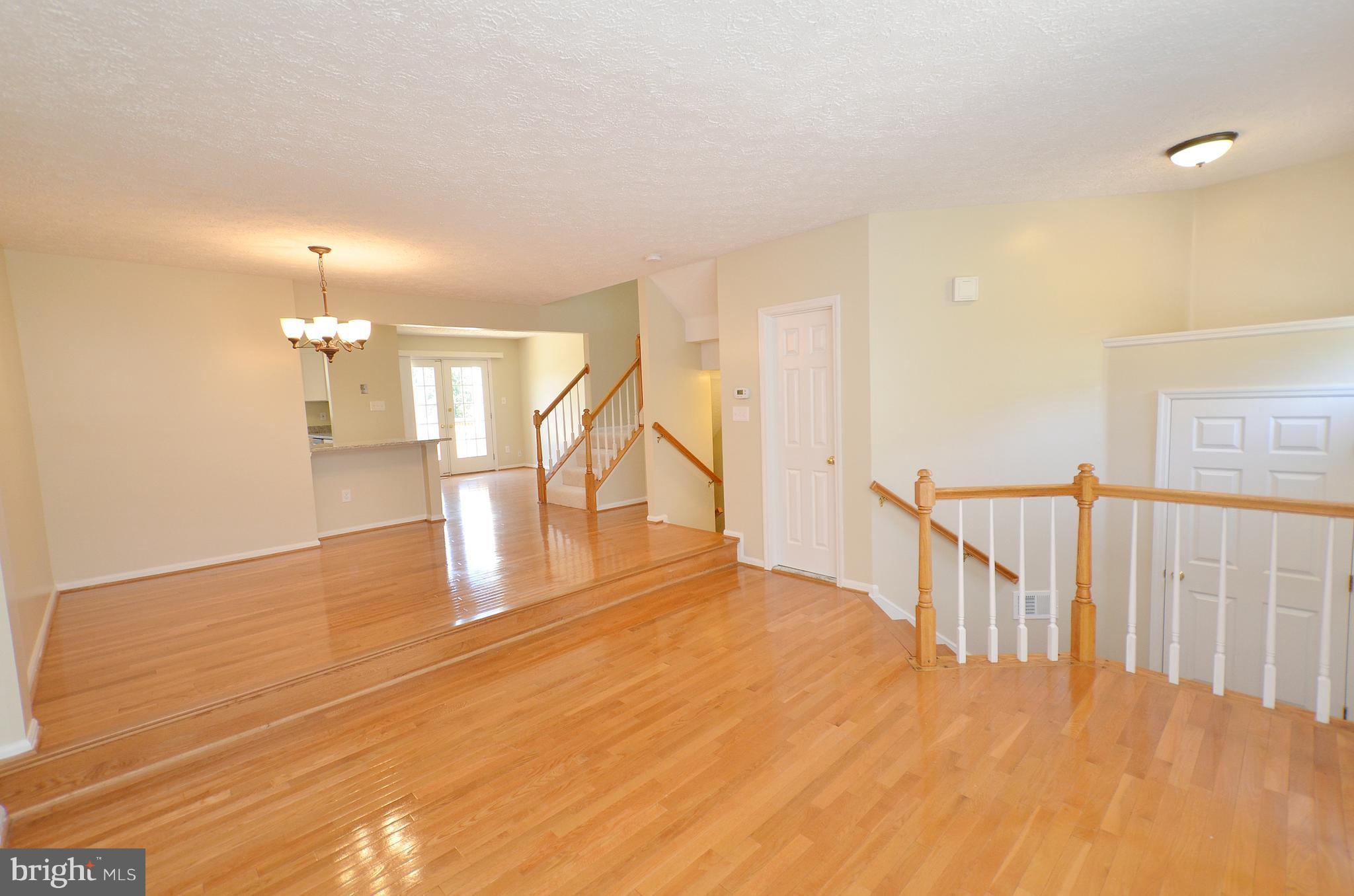 14091 Winding Ridge Lane Centreville, VA 20121 - Photo 12 of 29 Living Room