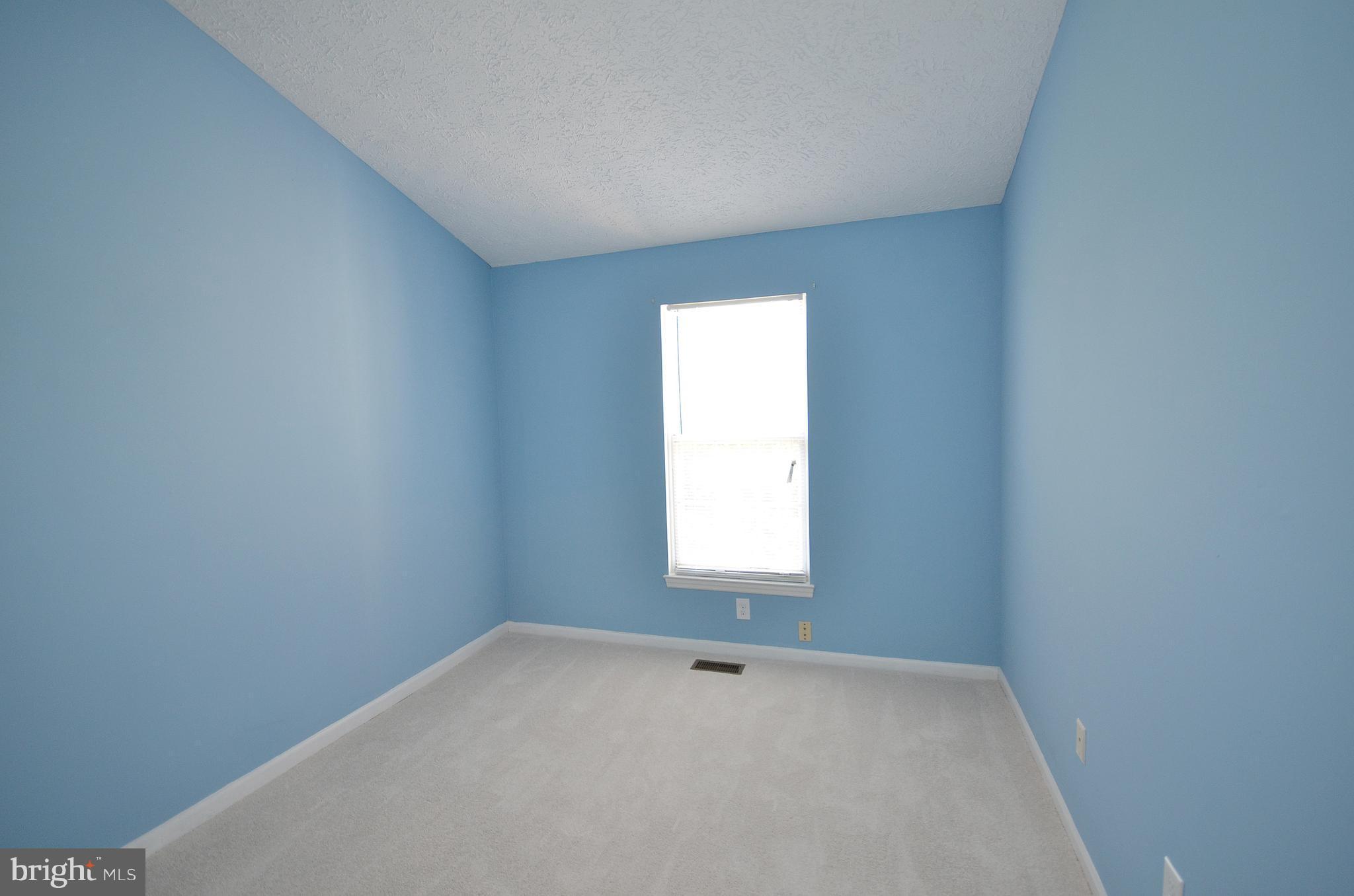 14091 Winding Ridge Lane Centreville, VA 20121 - Photo 21 of 29 Bedroom