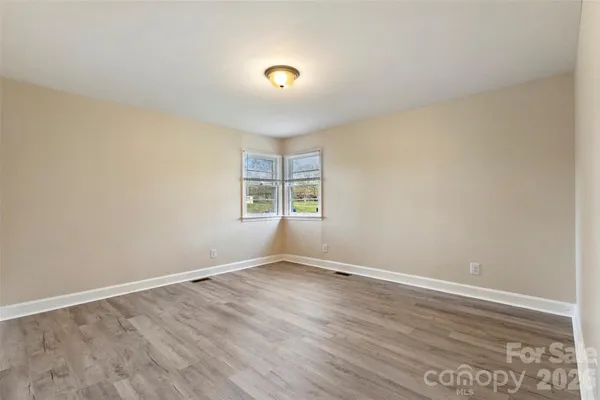 a big yard with lots of green space