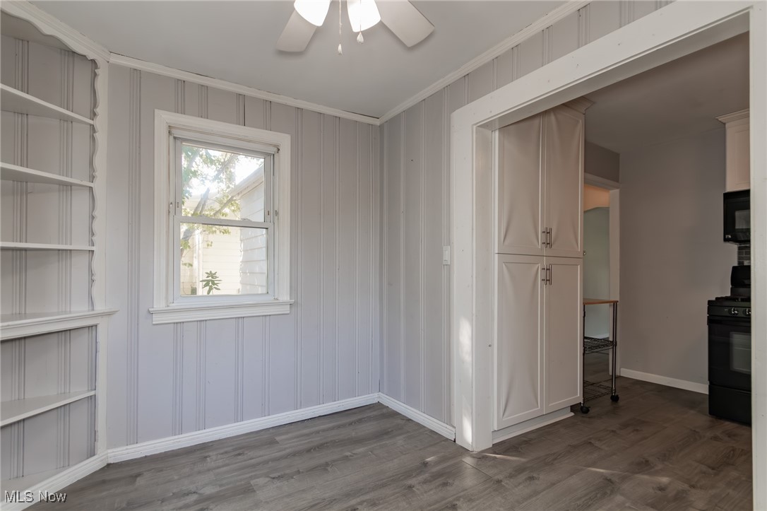 1379 Lander Road Cleveland, OH 44124 - Photo 12 of 40