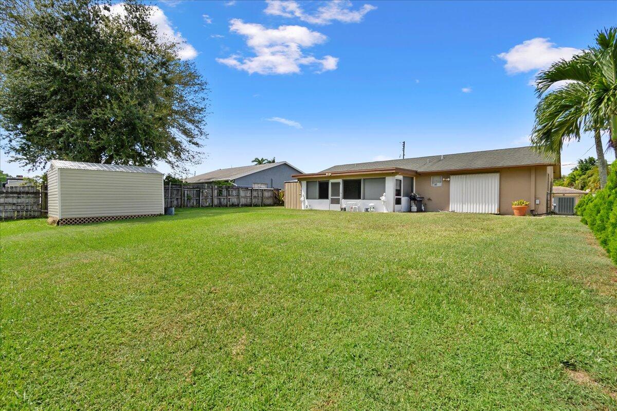 69 Springdale Road Lake Worth, FL 33467 - Photo 6 of 38 06-JLC2721
