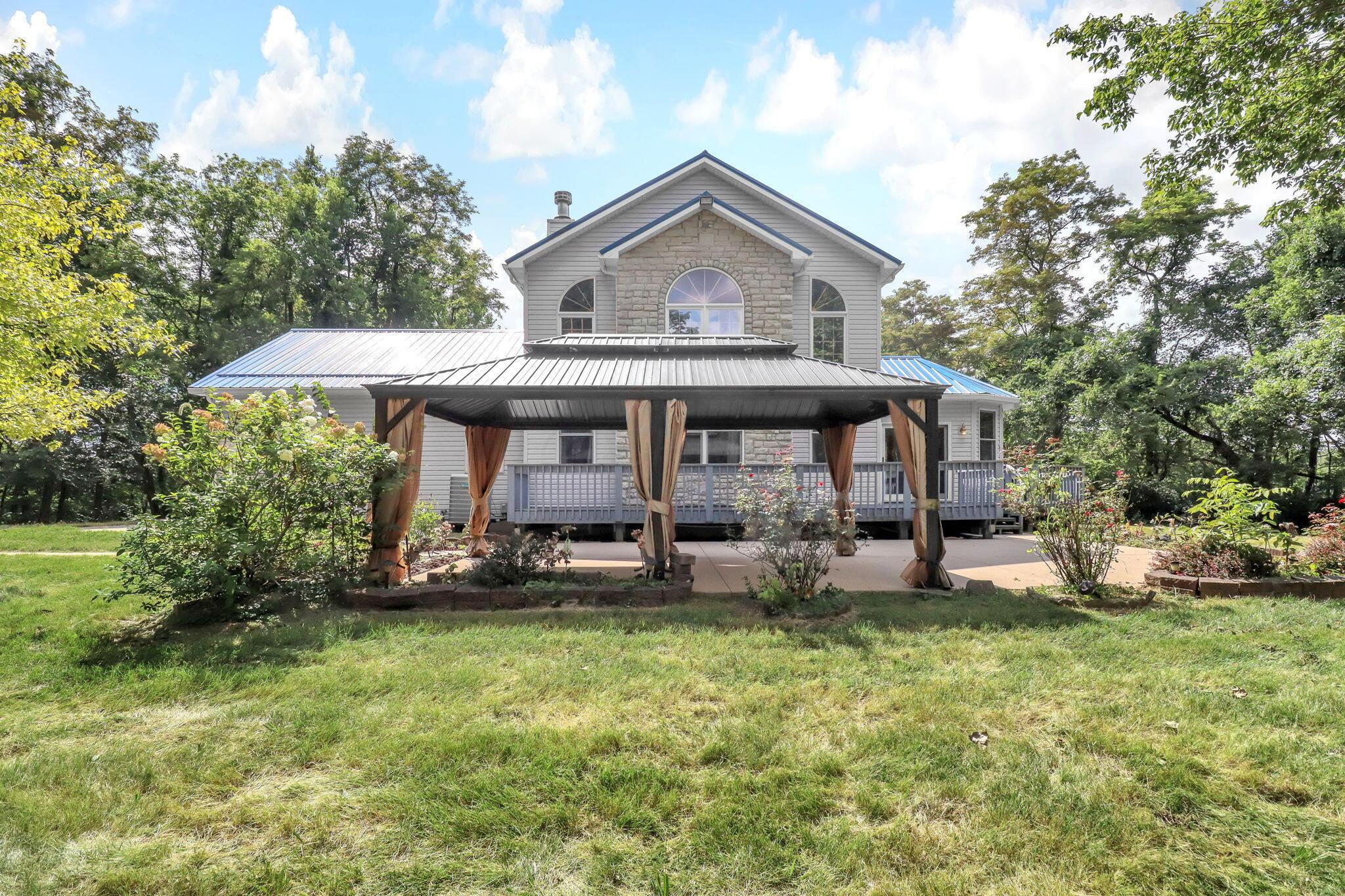 213 Sulphur Spring Road Chillicothe, OH 45601 - Photo 2 of 72 2-web-or-mls-213-sulphur-spring-rd