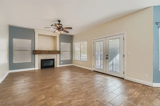 $2,400 | 1129 Galangate Avenue, Henderson, NV 89015