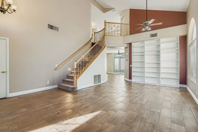 $2,400 | 1129 Galangate Avenue, Henderson, NV 89015