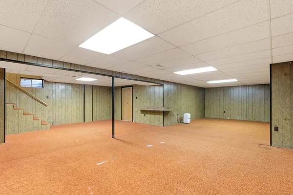 $370,000 | 14 Knollwood Place, Joliet, IL 60433