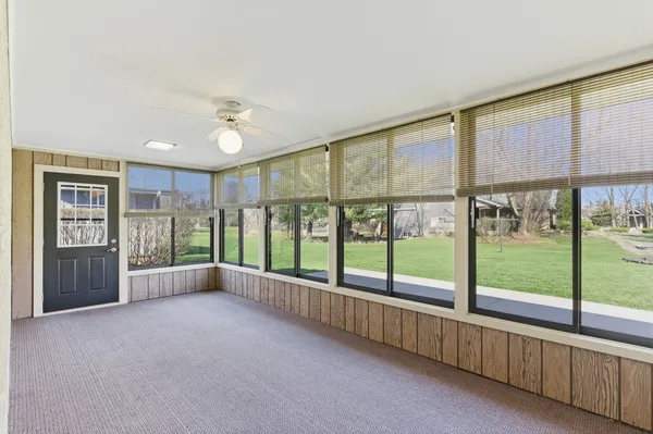 $370,000 | 14 Knollwood Place, Joliet, IL 60433
