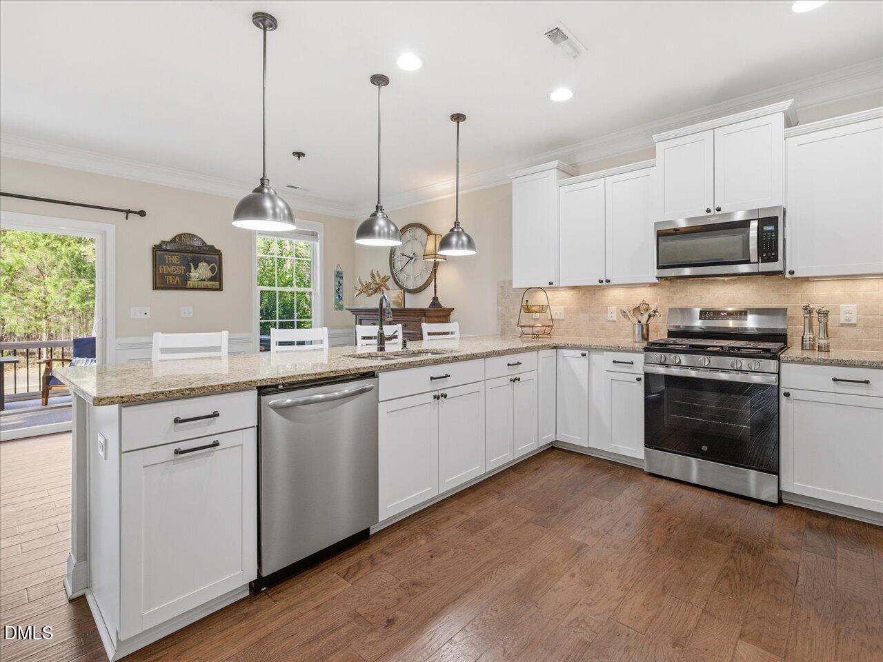5324 Maplemoor Way Raleigh, NC 27616 - Photo 21 of 80 22-Kitchen