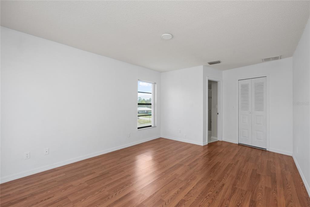 13143 Lawrence Street Spring Hill, FL 34609 - Photo 23 of 35