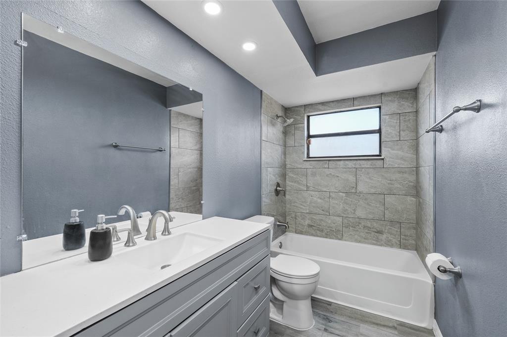 13143 Lawrence Street Spring Hill, FL 34609 - Photo 25 of 35