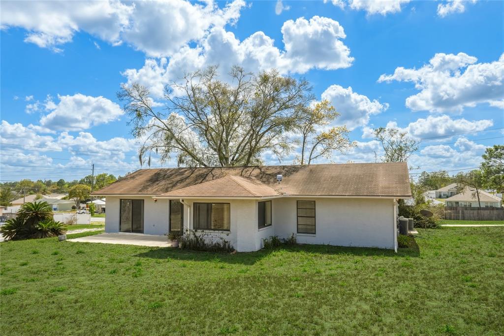 13143 Lawrence Street Spring Hill, FL 34609 - Photo 8 of 35