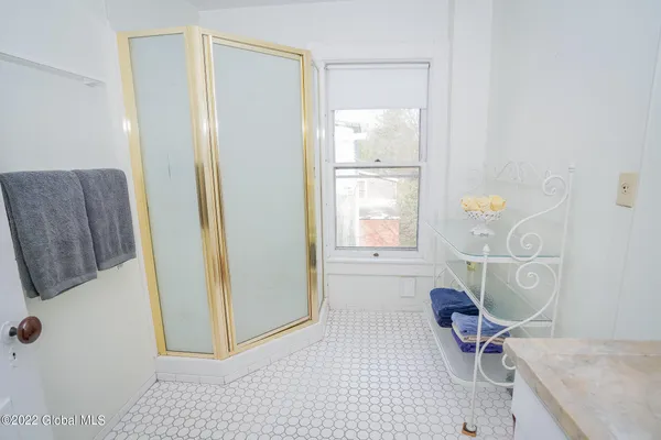 $1,300 | 140 Broad Street, Unit 2, Schuylerville, NY 12871