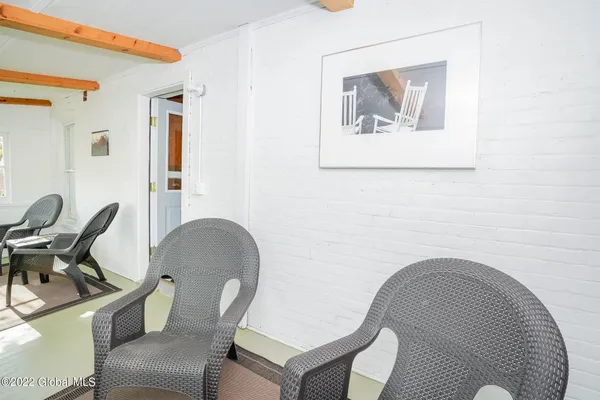 $1,300 | 140 Broad Street, Unit 2, Schuylerville, NY 12871