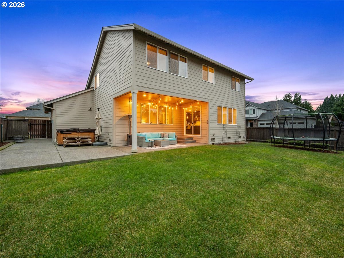 602 Northeast 149th Way Vancouver, WA 98685 - Photo 36 of 48 a front view of a house with a yard