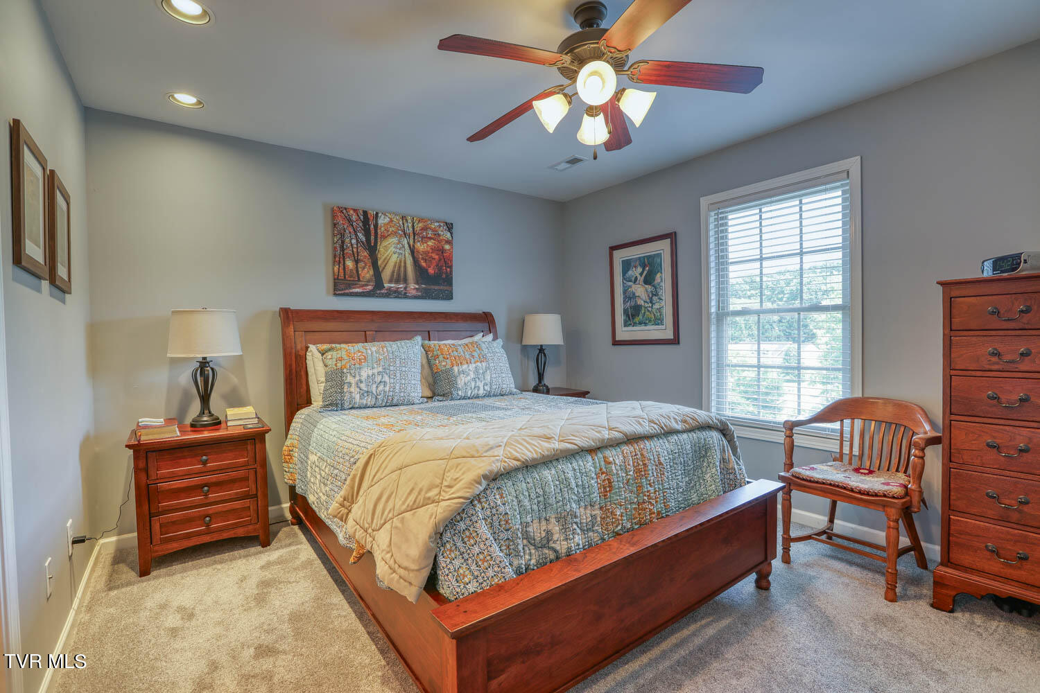 1709 Cherokee Road, Unit 301 Johnson City, TN 37604 - Photo 25 of 48 Lange. 1709 Cherokee. JC MLSb (23 of 37)