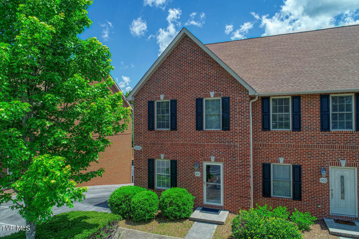 1709 Cherokee Road, Unit 301 Johnson City, TN 37604 - Photo 48 of 48 Lange. 1709 Cherokee. JC MLSa (2 of 24)
